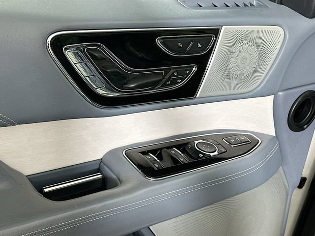 Certified 2023 Lincoln Navigator L Black Label AWD/4WD image 21