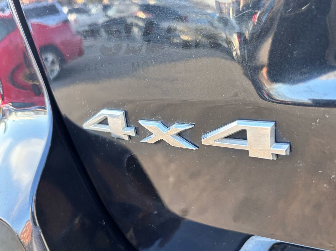 Used 2012 Jeep Grand Cherokee Overland image 9