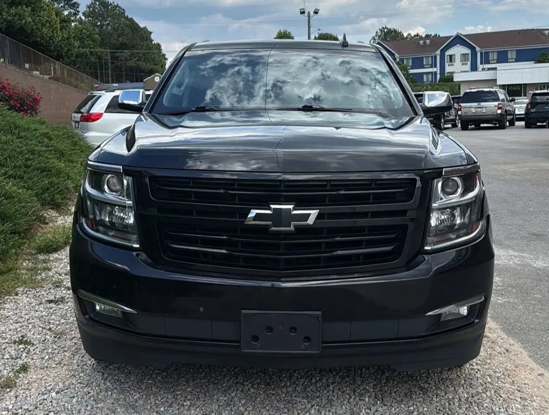 Used 2018 Chevrolet Tahoe Premier AWD/4WD image 4