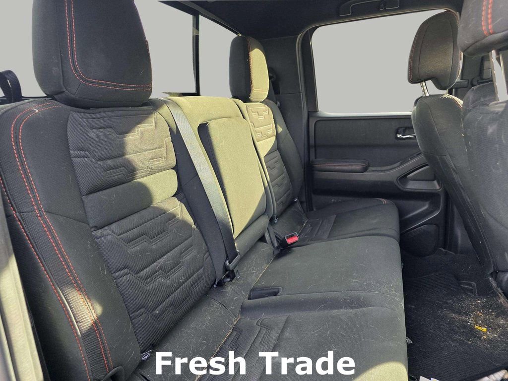 Used 2025 Nissan Frontier PRO-4X image 6