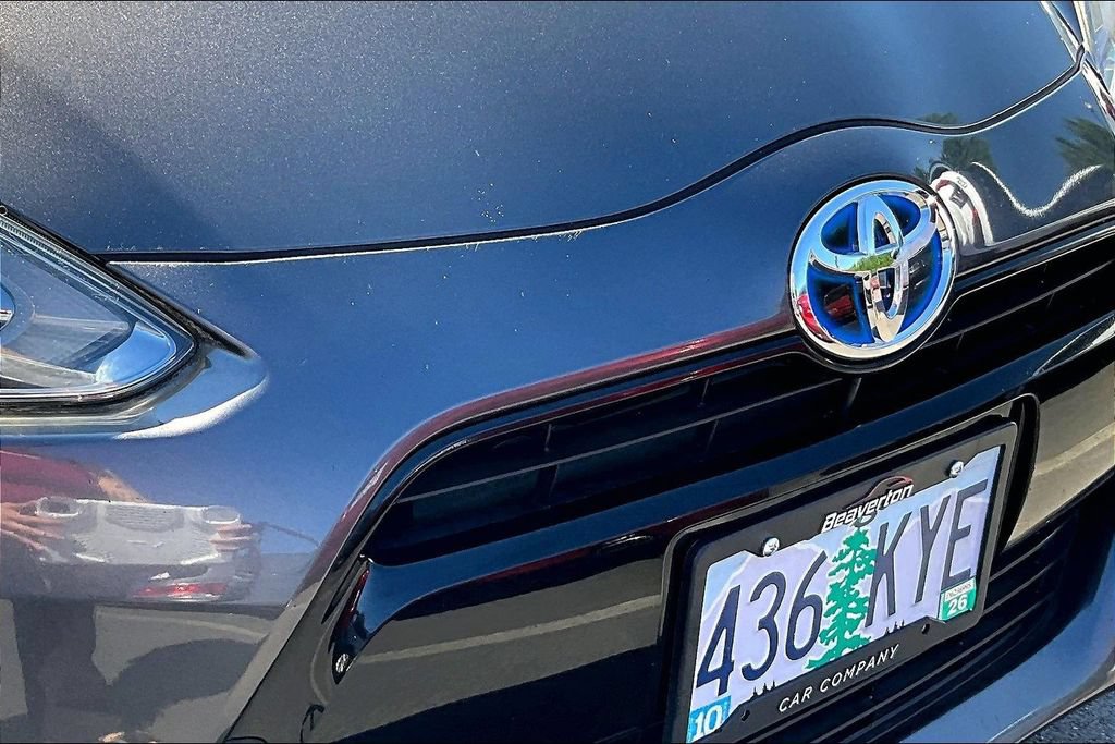 Used 2015 Toyota Prius C Two FWD image 31