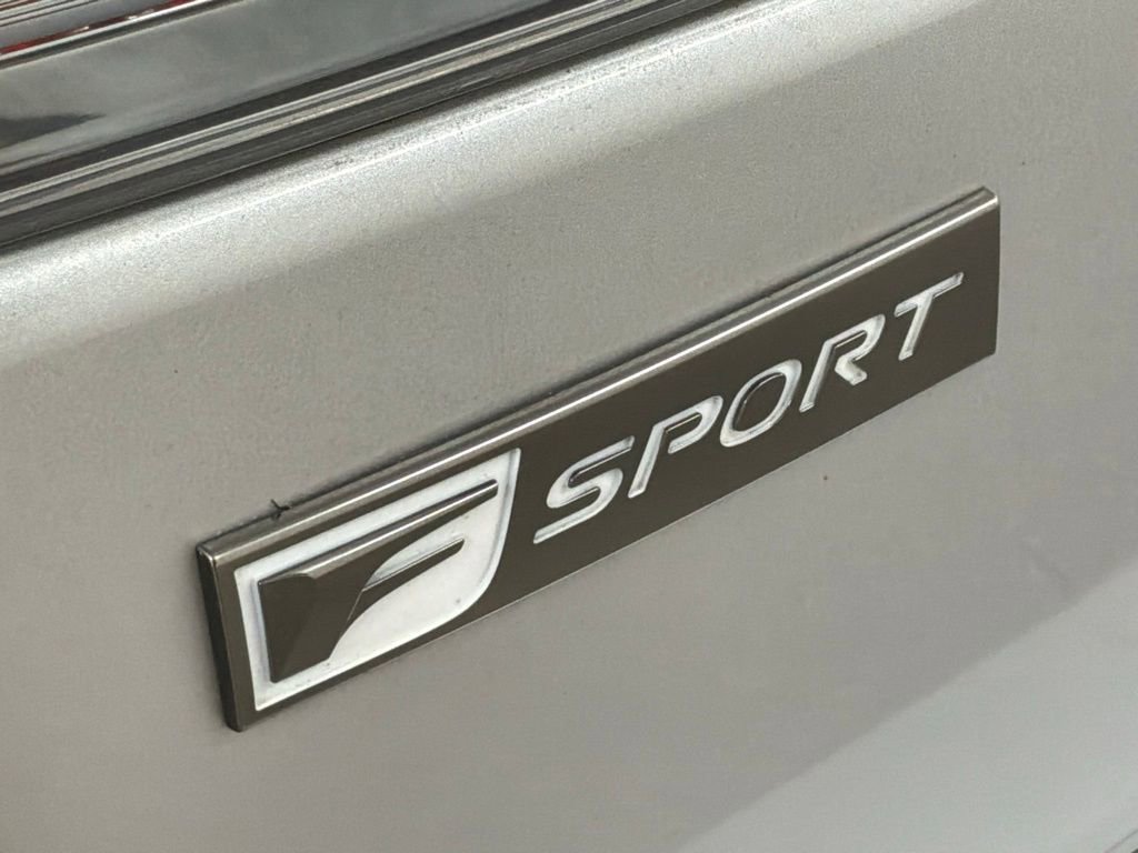 Used 2016 Lexus CT 200h w/ Navigation Package image 23