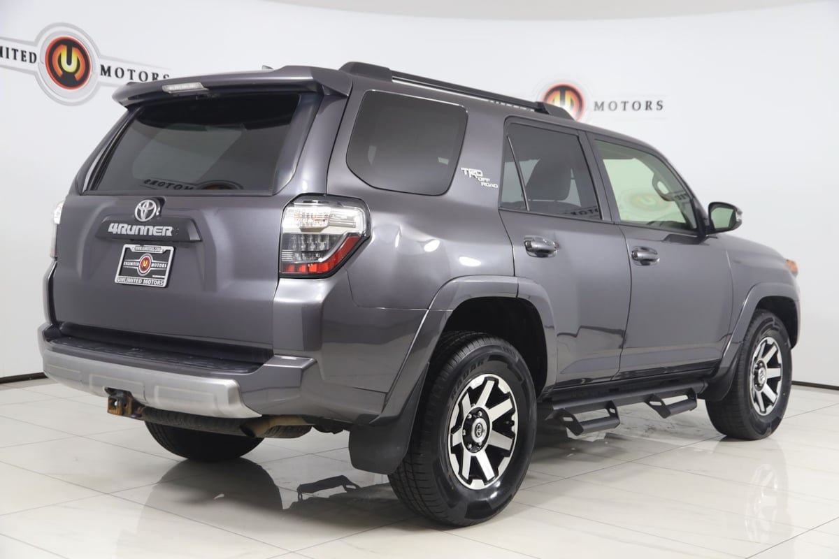 Used 2021 Toyota 4Runner TRD Off-Road Premium AWD/4WD image 3