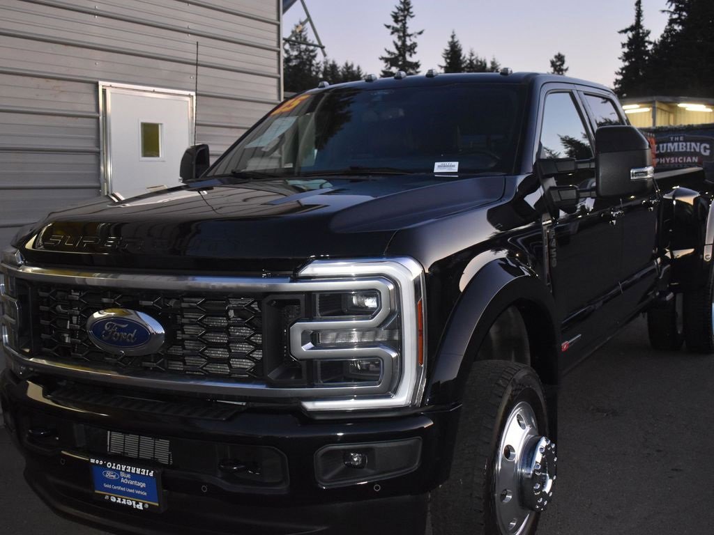 Certified 2025 Ford F450 Platinum w/ FX4 Off-Road Package