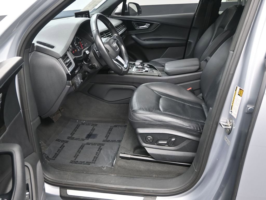 Used 2018 Audi Q7 3.0T Premium Plus w/ Premium Plus Package image 13
