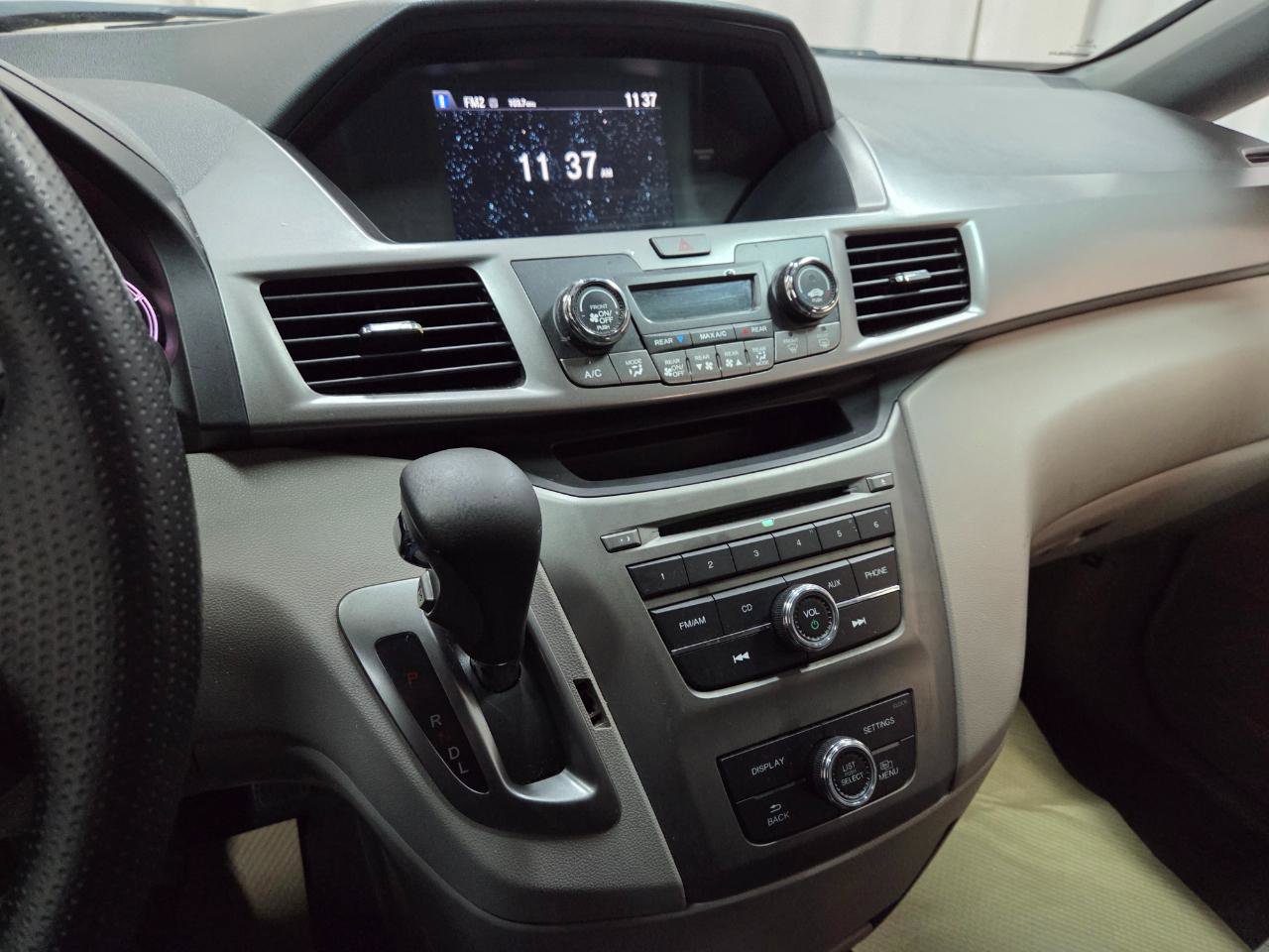 Used 2016 Honda Odyssey LX image 21