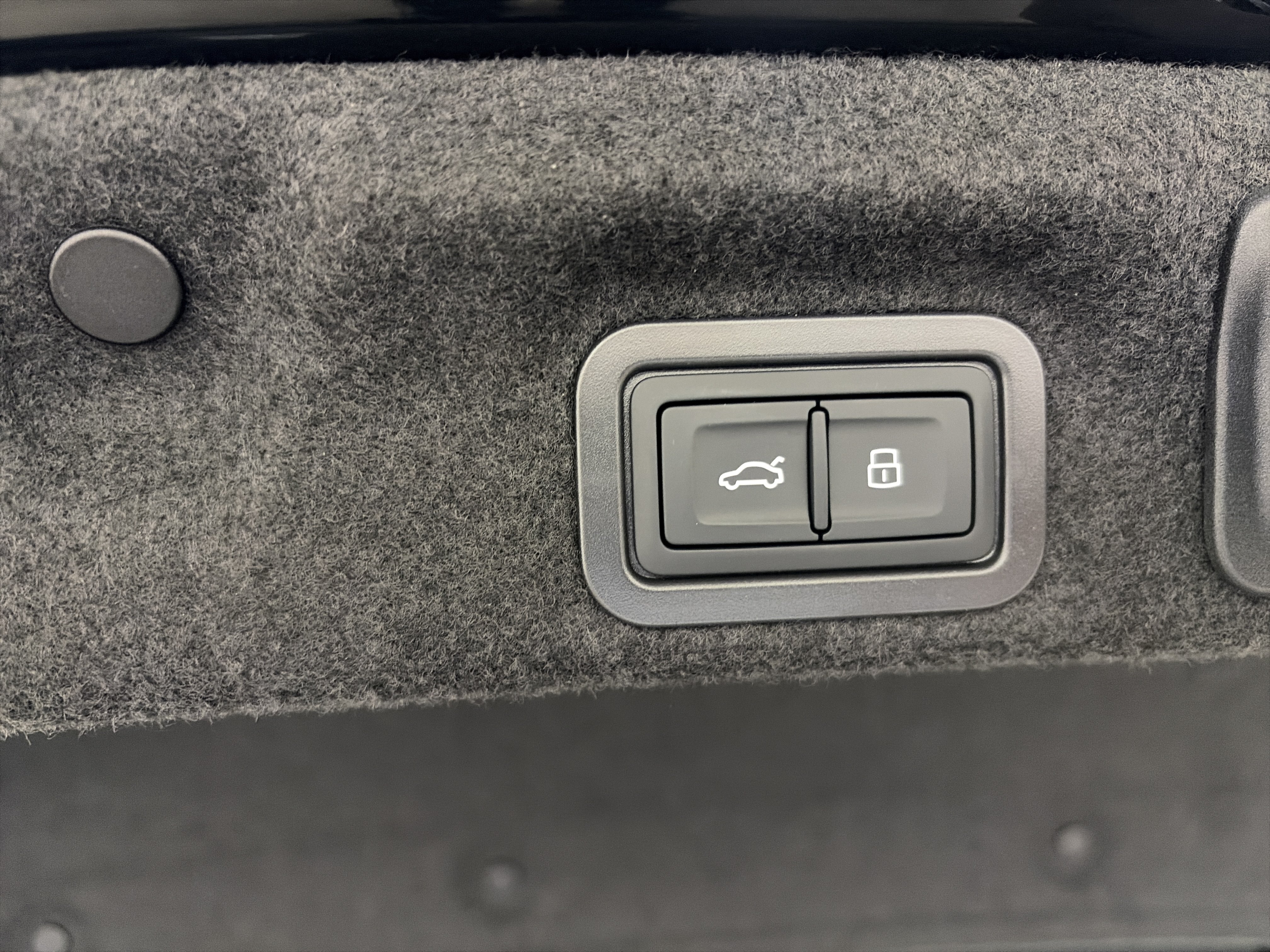 New 2026 Audi A6 Premium Plus AWD/4WD image 33