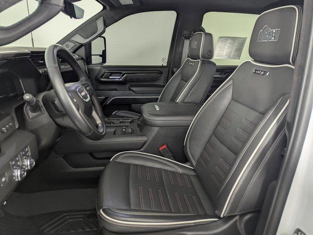 Used 2025 GMC Sierra 2500 AT4X w/ AT4X AEV Edition image 15