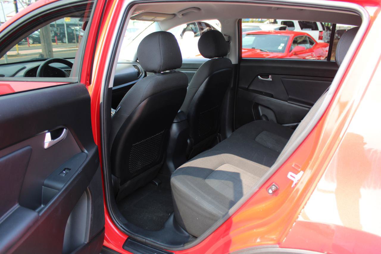 Used 2012 Kia Sportage LX w/ Convenience Pkg FWD image 13