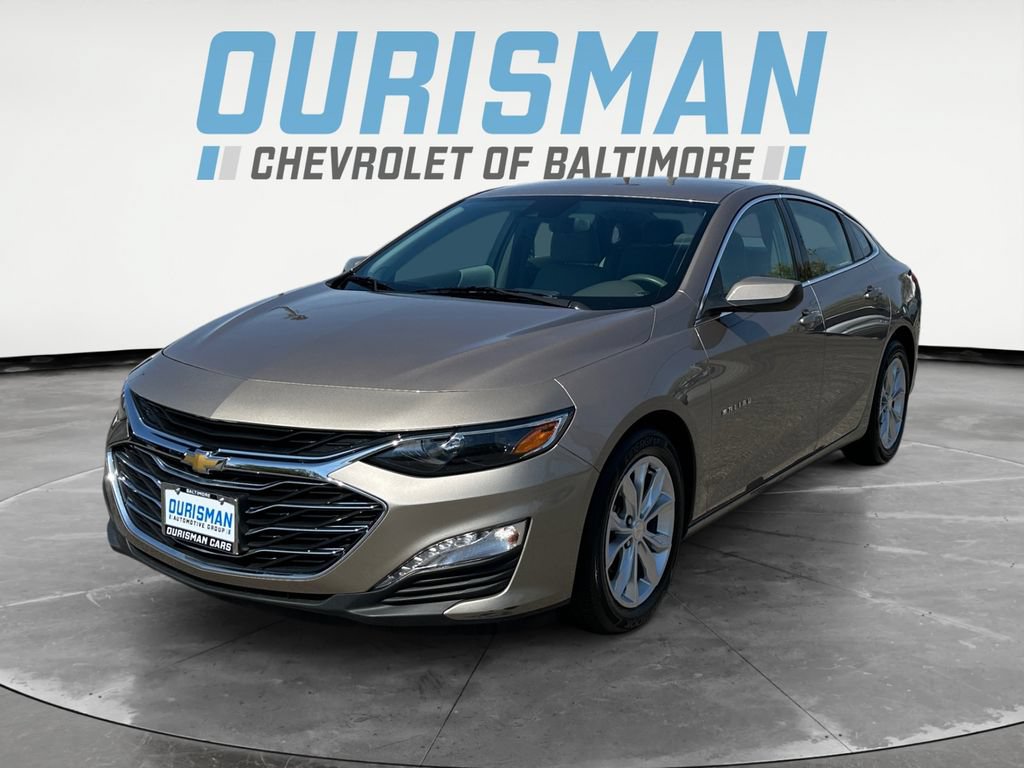 Used 2023 Chevrolet Malibu LT FWD image 2