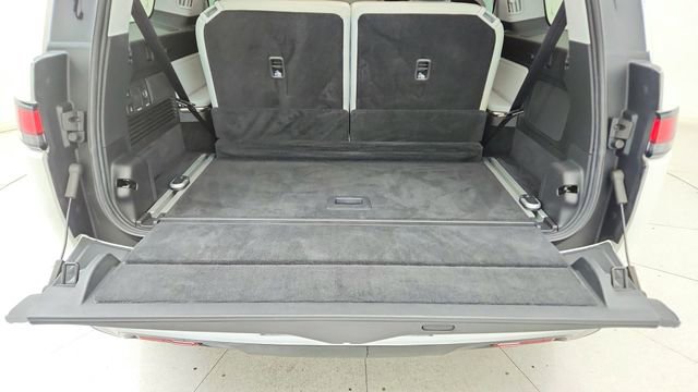Used 2024 Rivian R1S Adventure AWD/4WD image 14