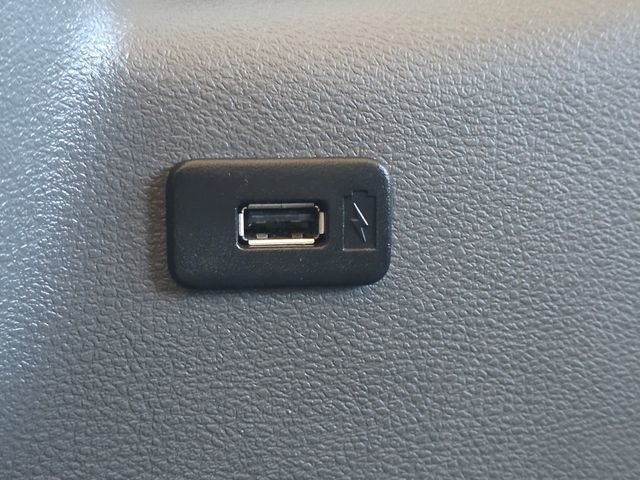 Used 2024 Ford Transit 350 XLT image 39