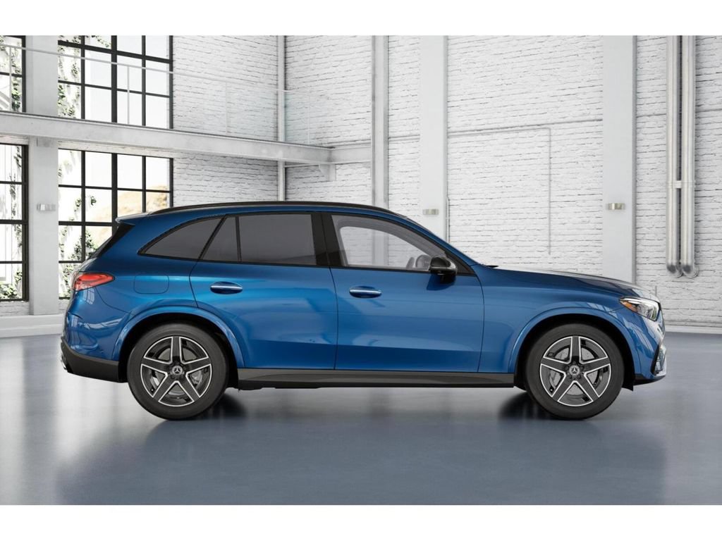 Certified 2025 Mercedes-Benz GLC 300 4MATIC image 2