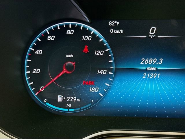 Used 2022 Mercedes-Benz GLC 300 image 13