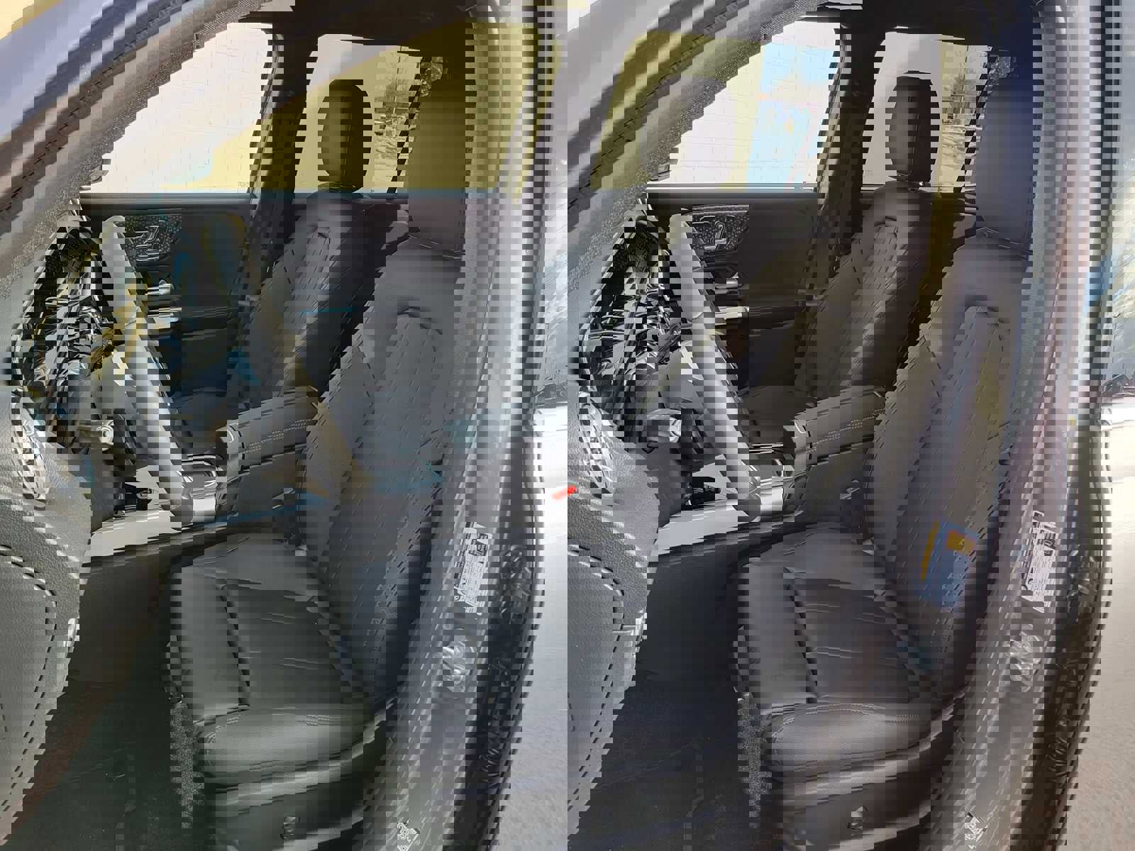 Used 2025 Mercedes-Benz EQB 350 4MATIC SUV image 22