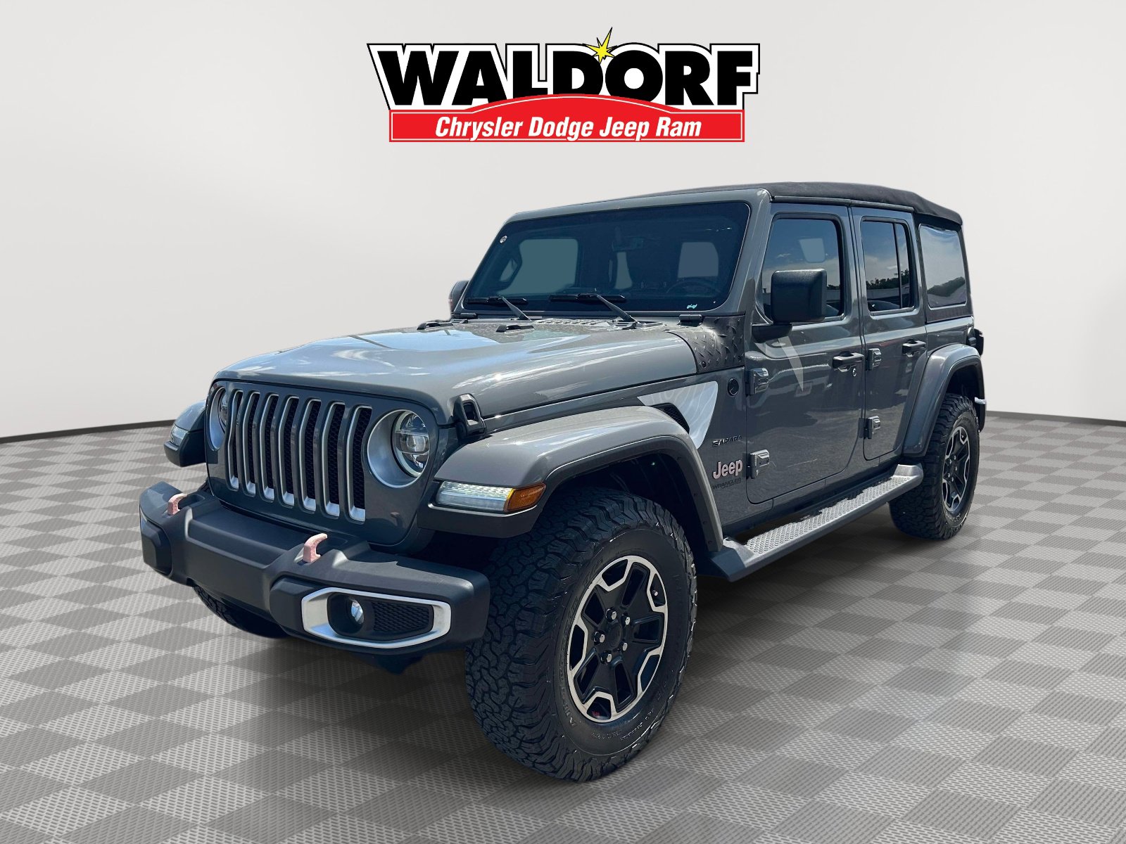 Used 2021 Jeep Wrangler Unlimited Sahara AWD/4WD image 3