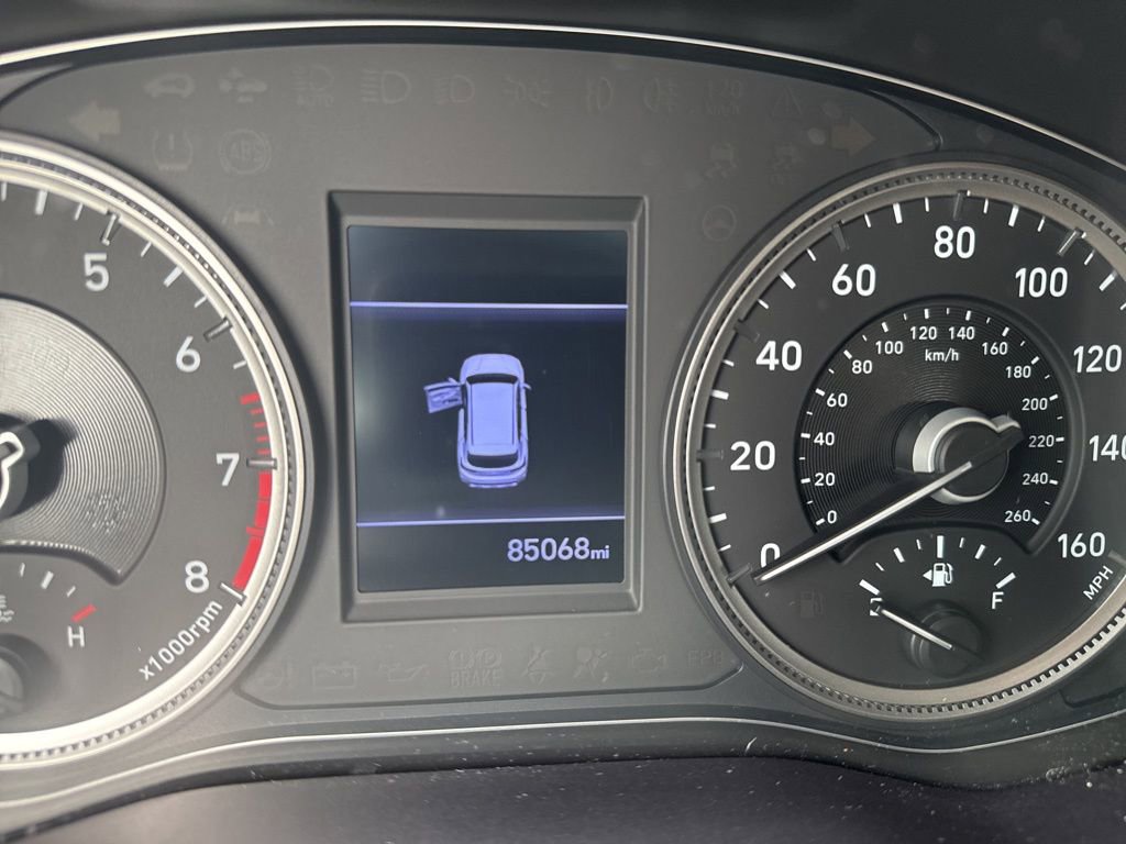 Used 2019 Hyundai Santa Fe SE FWD image 20