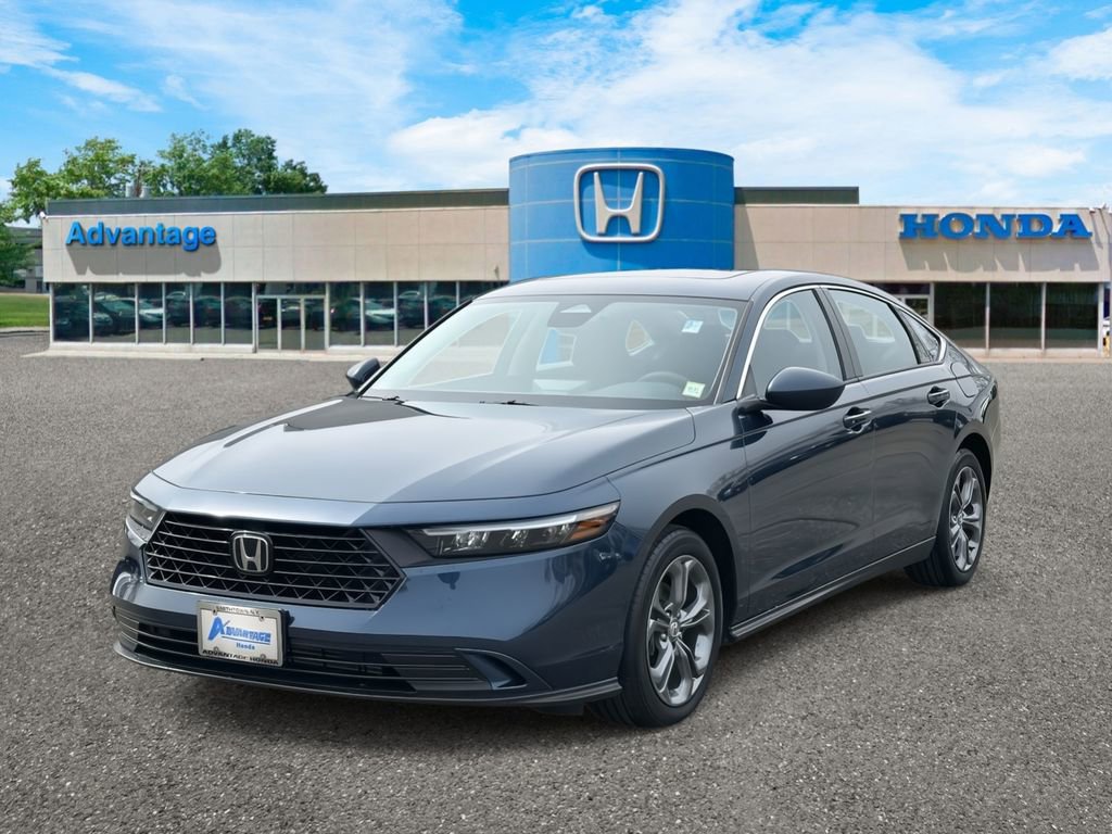 Certified 2023 Honda Accord EX image 2