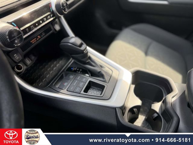 Used 2021 Toyota RAV4 XLE image 23