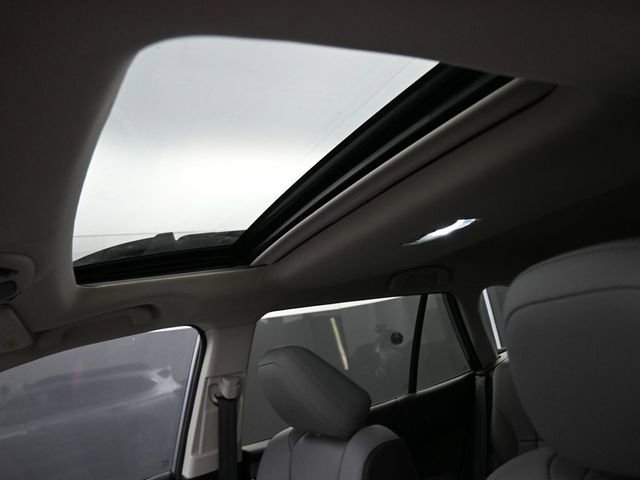 Used 2022 Subaru Outback Limited image 26