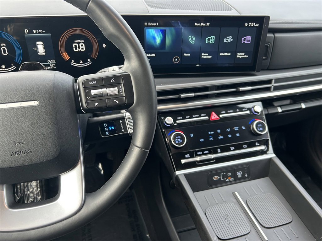 Used 2025 Hyundai Santa Fe SEL image 17