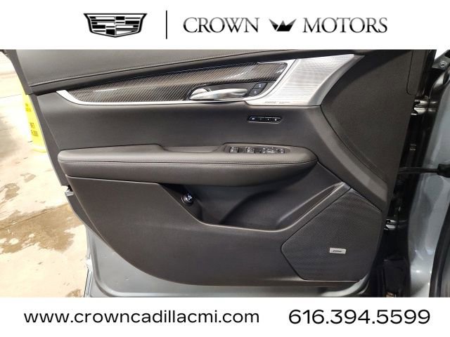 Certified 2023 Cadillac XT6 Sport w/ LPO, Floor Liner Package image 23
