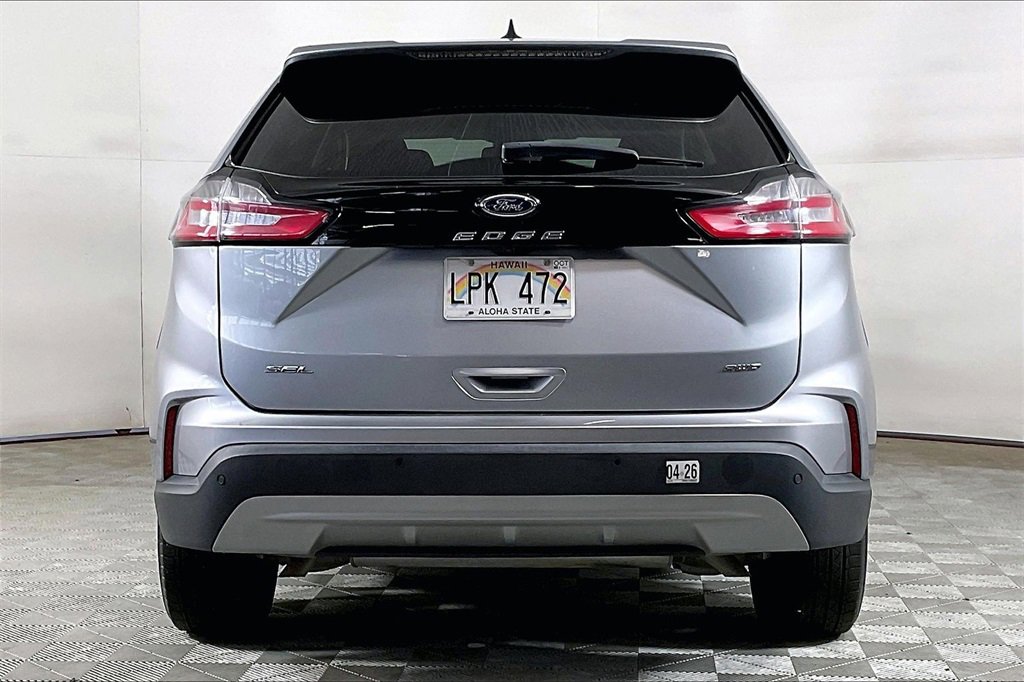 Used 2024 Ford Edge SEL w/ Convenience Package image 3