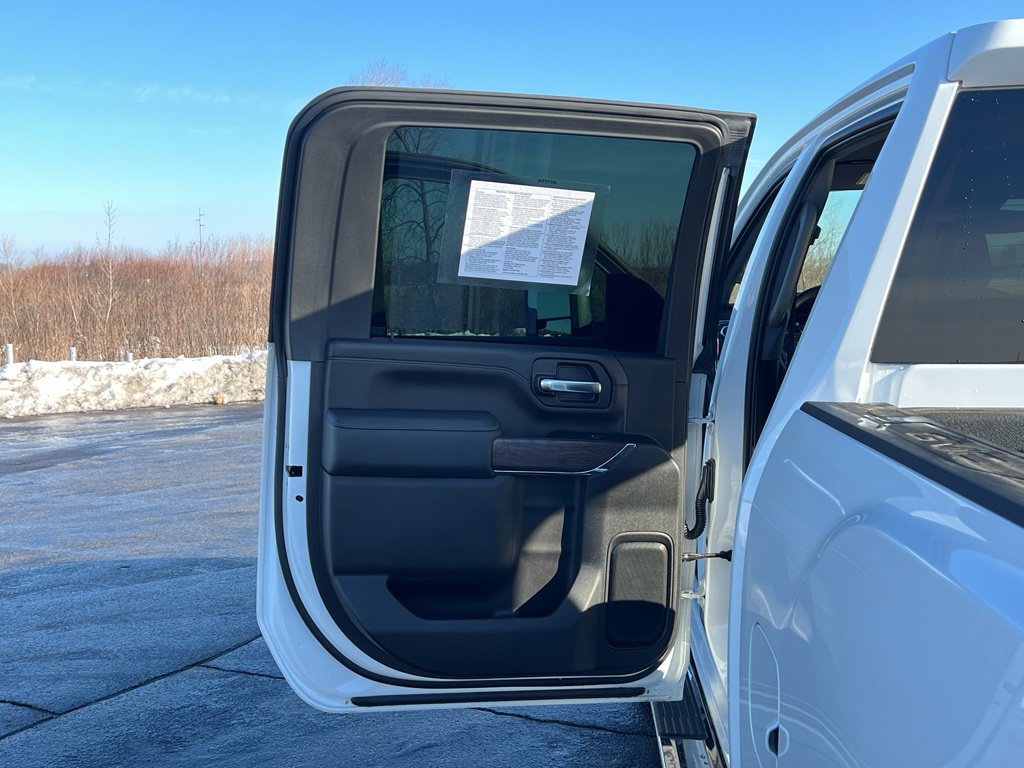 Used 2023 GMC Sierra 2500 Denali image 37