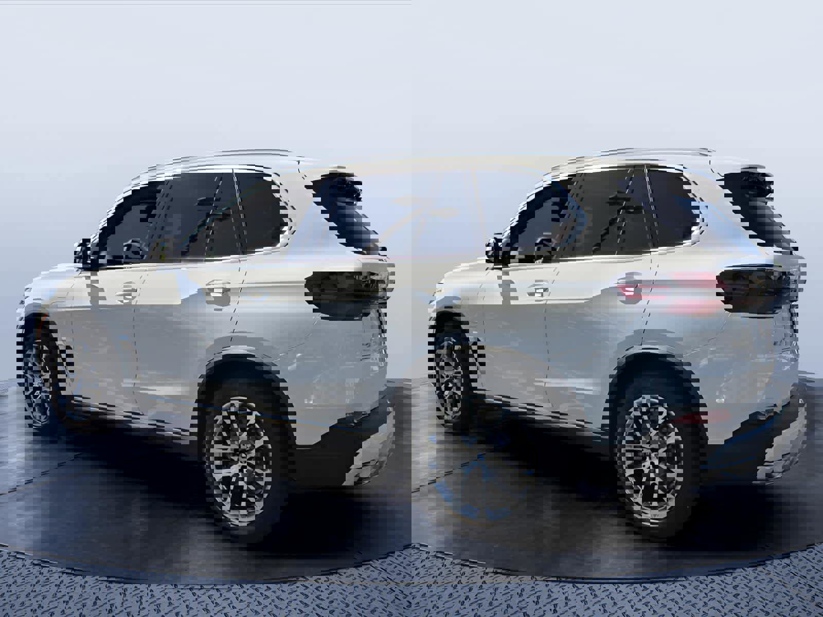 Certified 2026 BMW X5 xDrive50e image 4