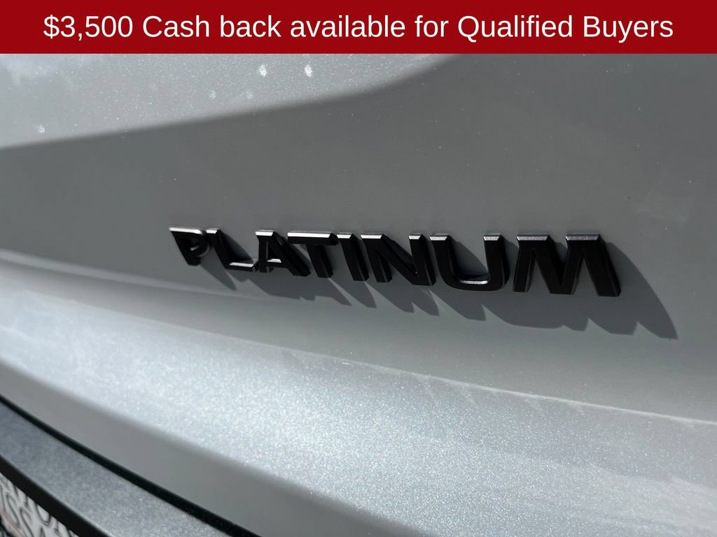 New 2026 Nissan Pathfinder Platinum FWD image 43