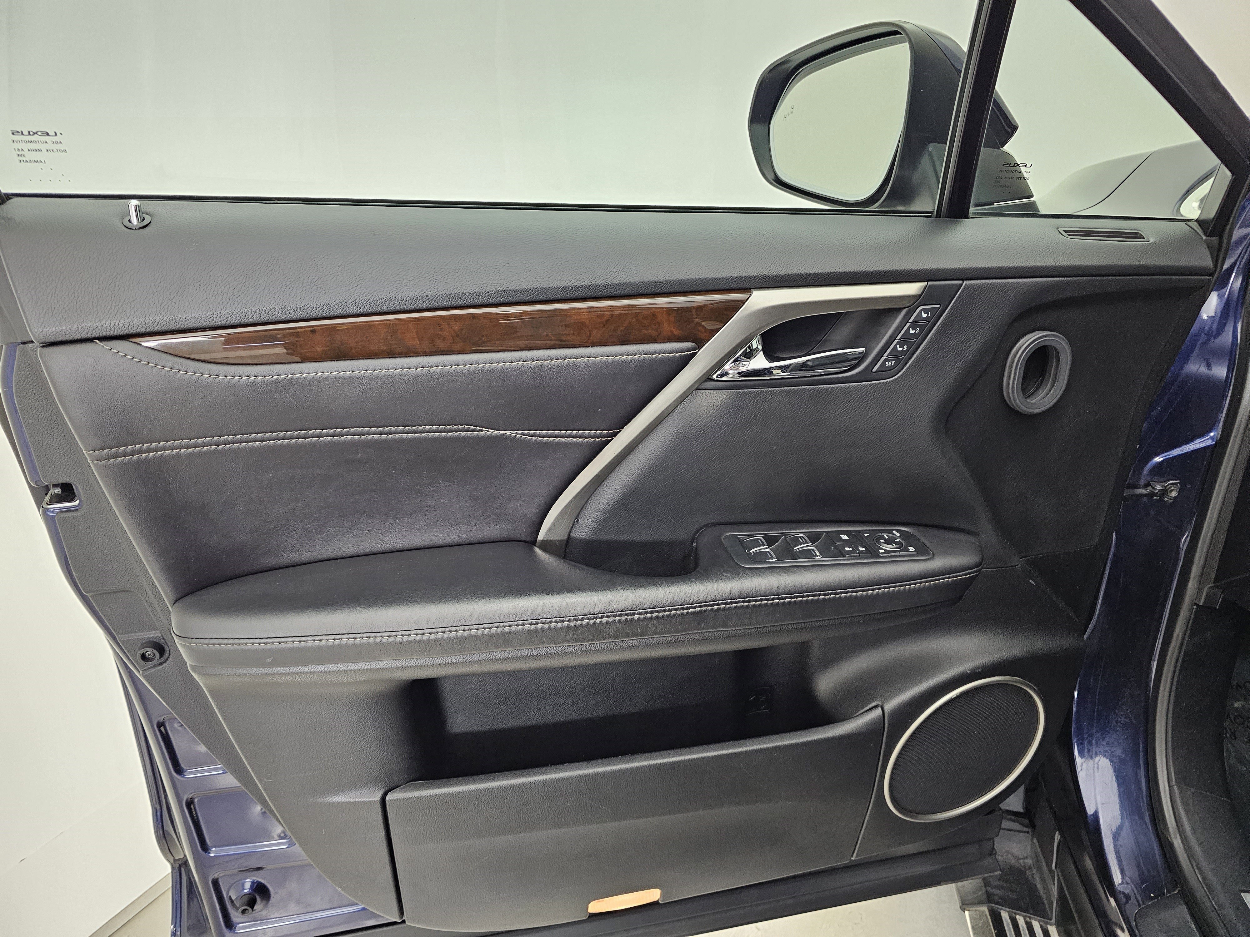 Used 2016 Lexus RX 350 FWD w/ Premium Package image 13