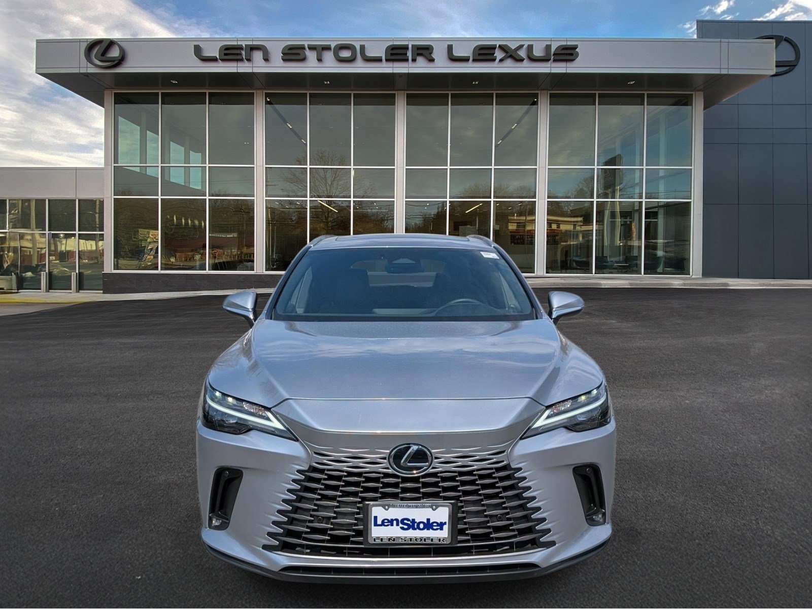 Used 2024 Lexus RX 350 Premium w/ Accessory Package (Z1) AWD/4WD image 8