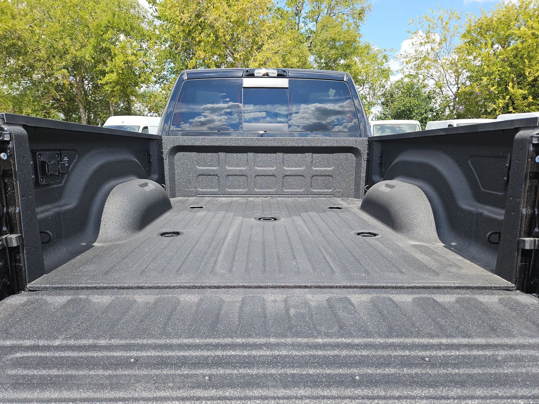 New 2026 RAM 2500 Laramie image 40