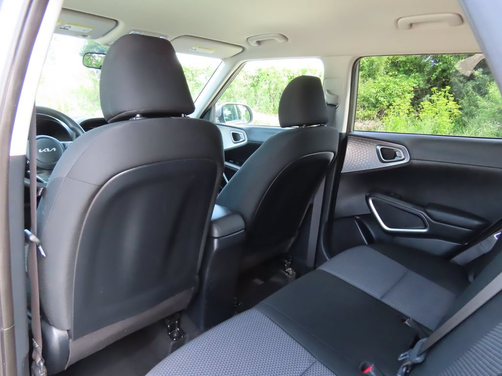 Certified 2024 Kia Soul LX w/ Option Group 015 FWD image 28