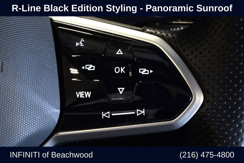 Used 2022 Volkswagen Tiguan SE R-Line image 18