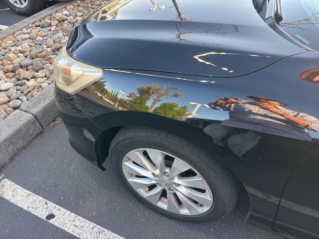 Used 2013 Honda Accord Touring image 2