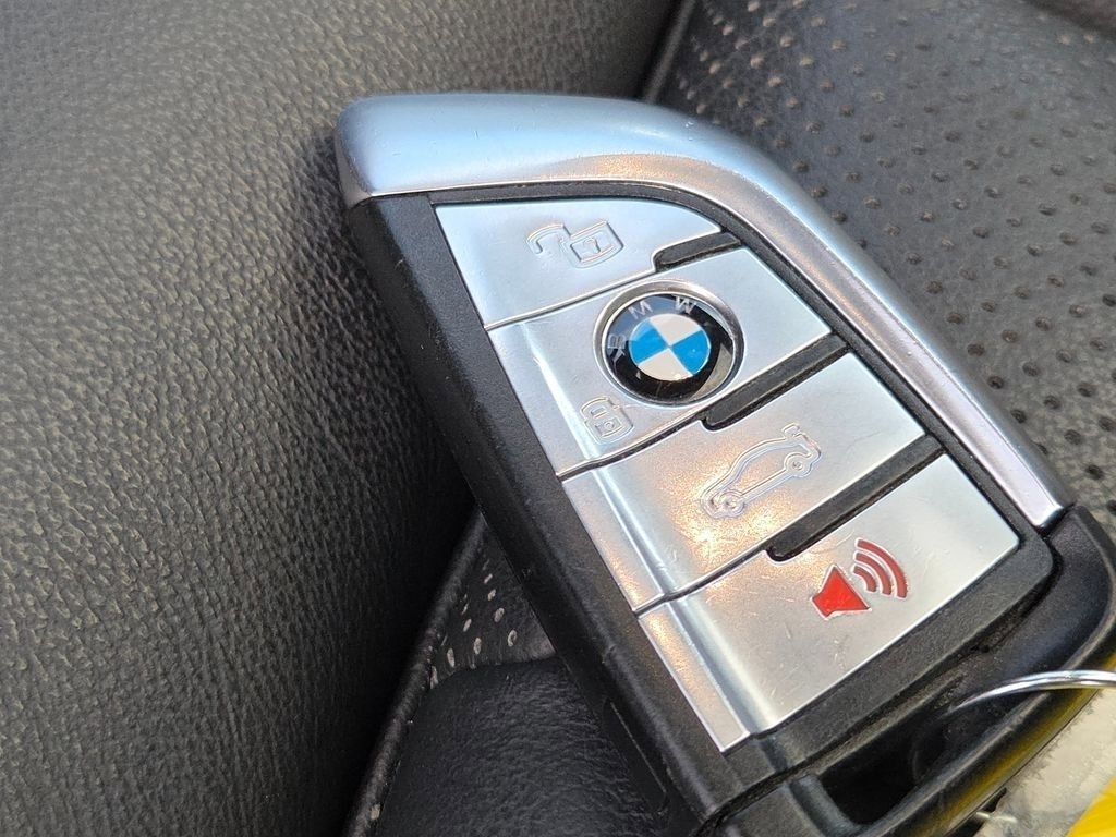 Used 2021 BMW X5 xDrive40i w/ Premium Package image 46