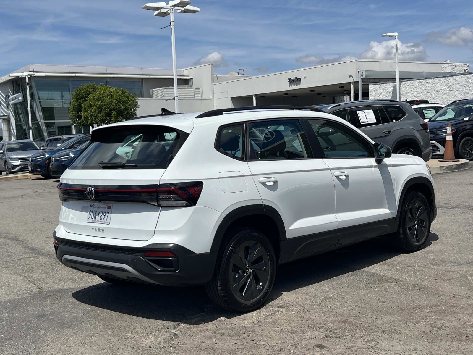 Used 2025 Volkswagen Taos S image 23