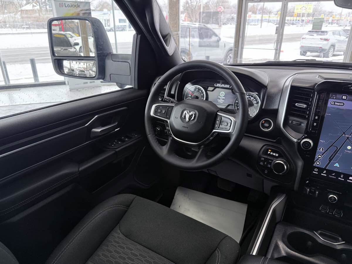 Used 2025 RAM 1500 Big Horn image 43