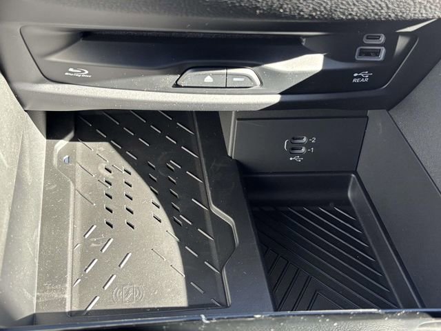 New 2026 Chrysler Pacifica Pinnacle image 32