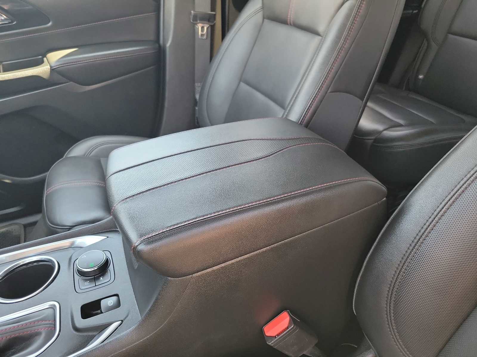 Used 2023 Chevrolet Traverse RS image 20