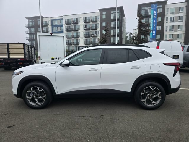 New 2026 Chevrolet Trax LT w/ Driver Confidence Package FWD image 2