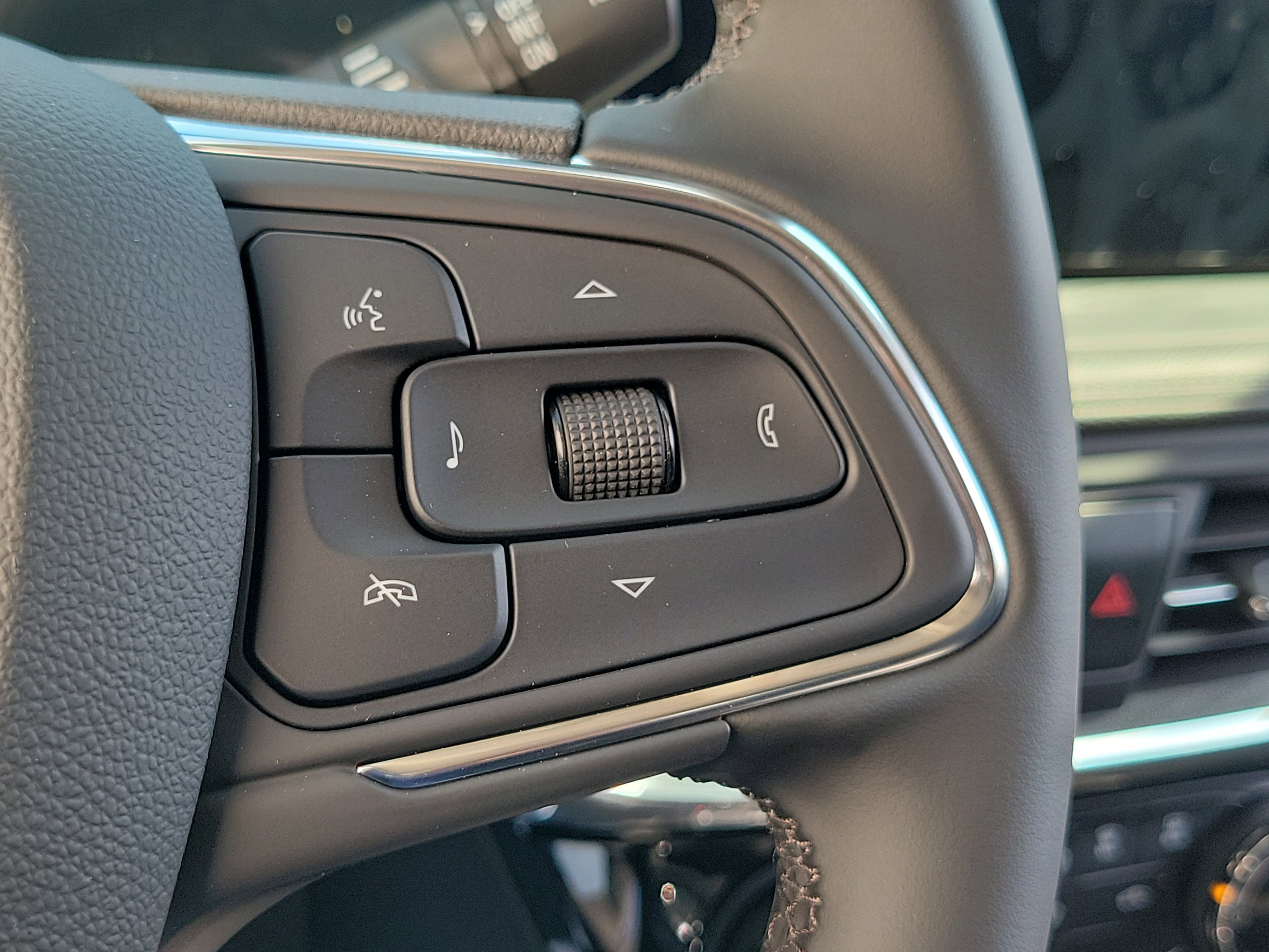 New 2026 Buick Encore GX Sport Touring image 25