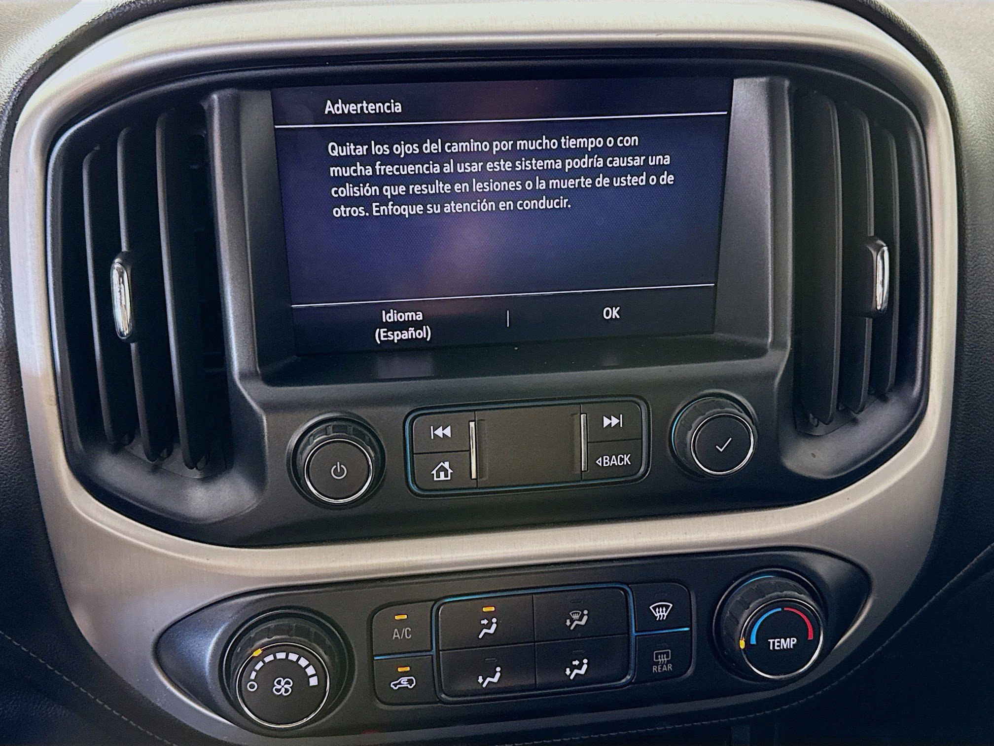 Used 2020 GMC Canyon SLE w/ Elevation Edition image 18