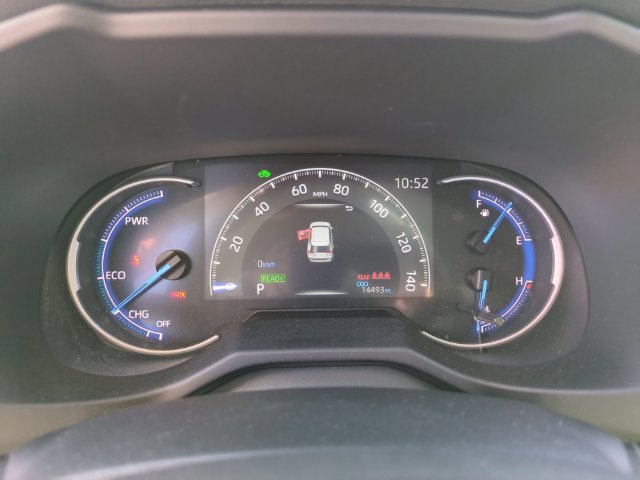 Used 2024 Toyota RAV4 LE AWD/4WD image 21