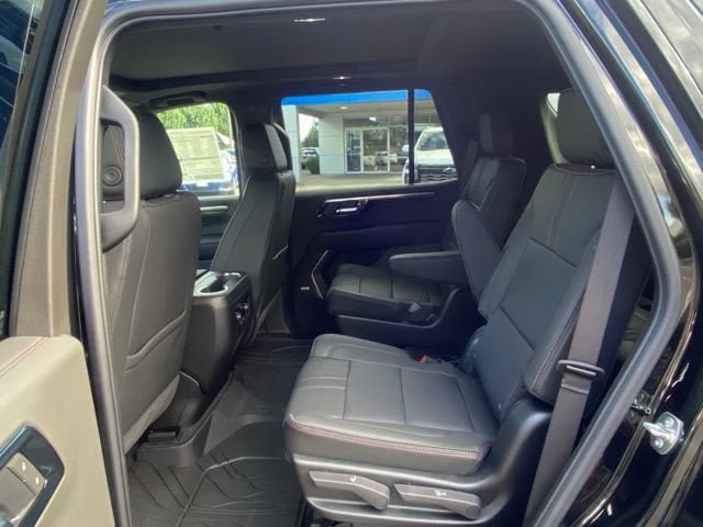 New 2026 Chevrolet Tahoe RST w/ RST Capability Package AWD/4WD image 14