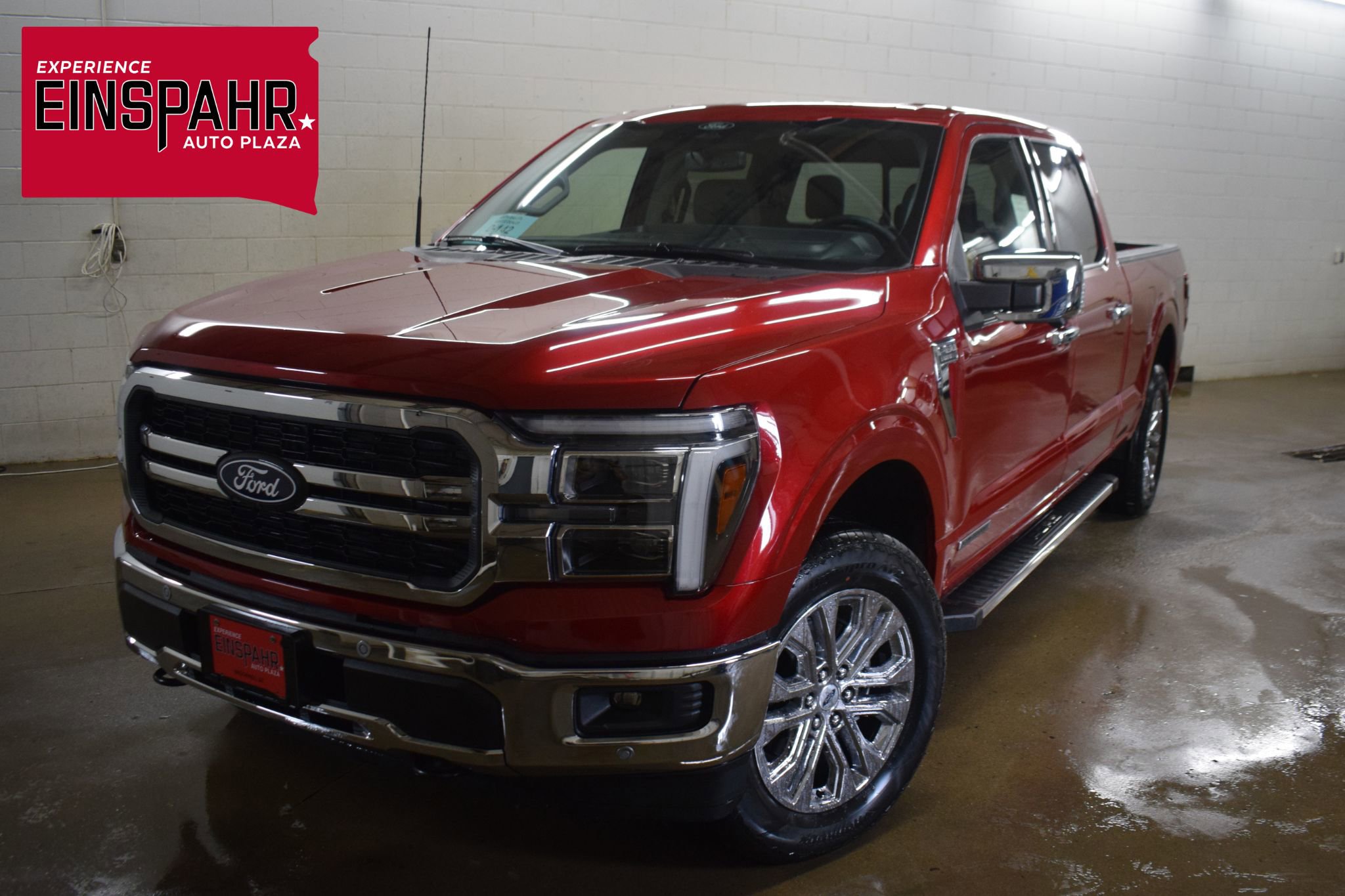 New 2025 Ford F150 Lariat w/ Equipment Group 502A High