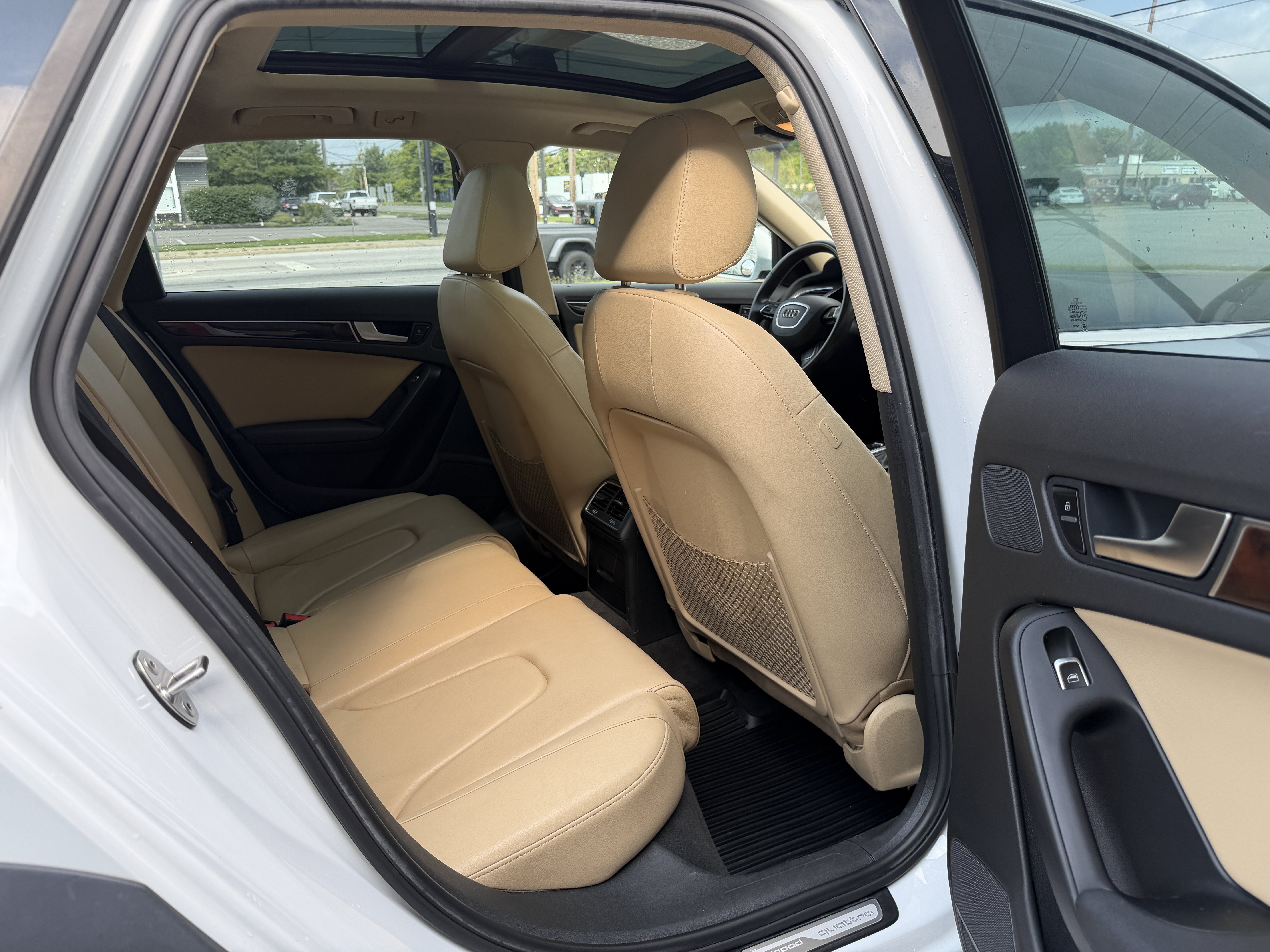Used 2013 Audi A4 Premium Plus w/ Premium Plus Pkg AWD/4WD image 18