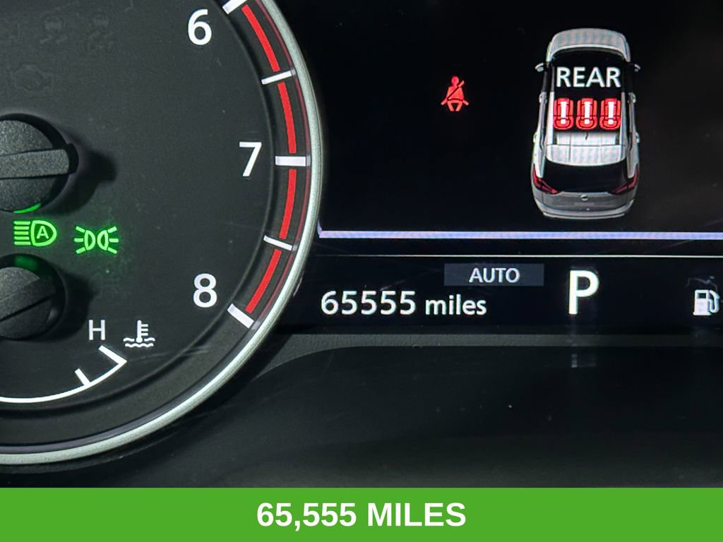 Used 2024 Nissan Rogue SV image 3