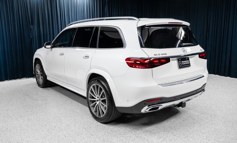 New 2026 Mercedes-Benz GLS 450 4MATIC image 10